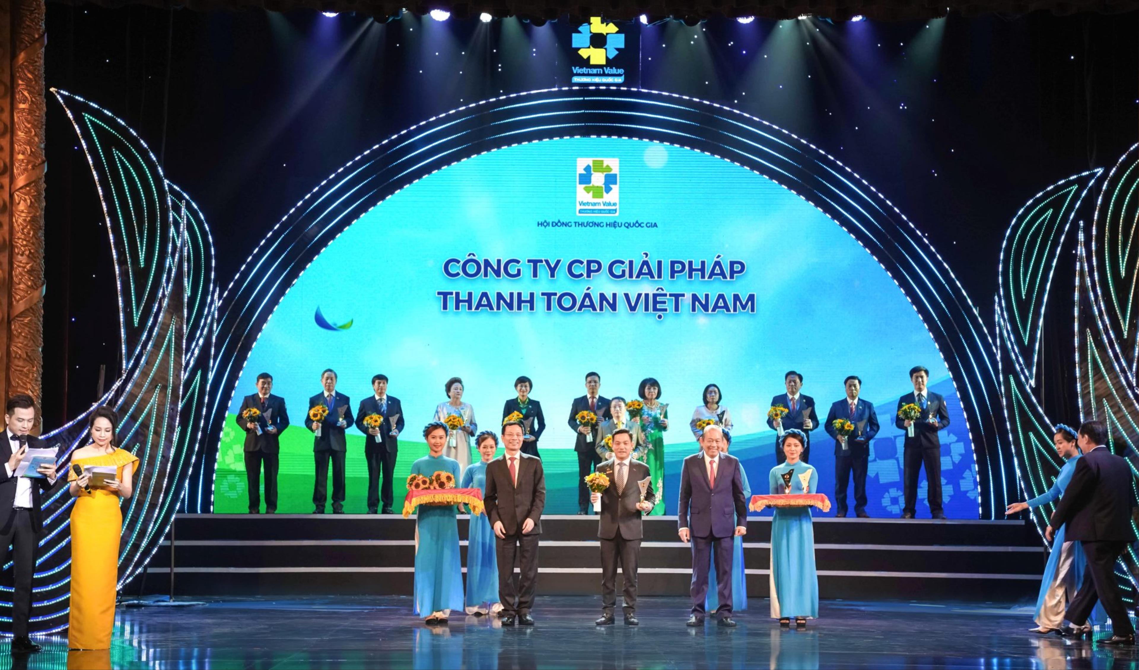 /s1/statics.vnpay.vn/2021/7/0t6doysu2vxo1627523451883.jpg
