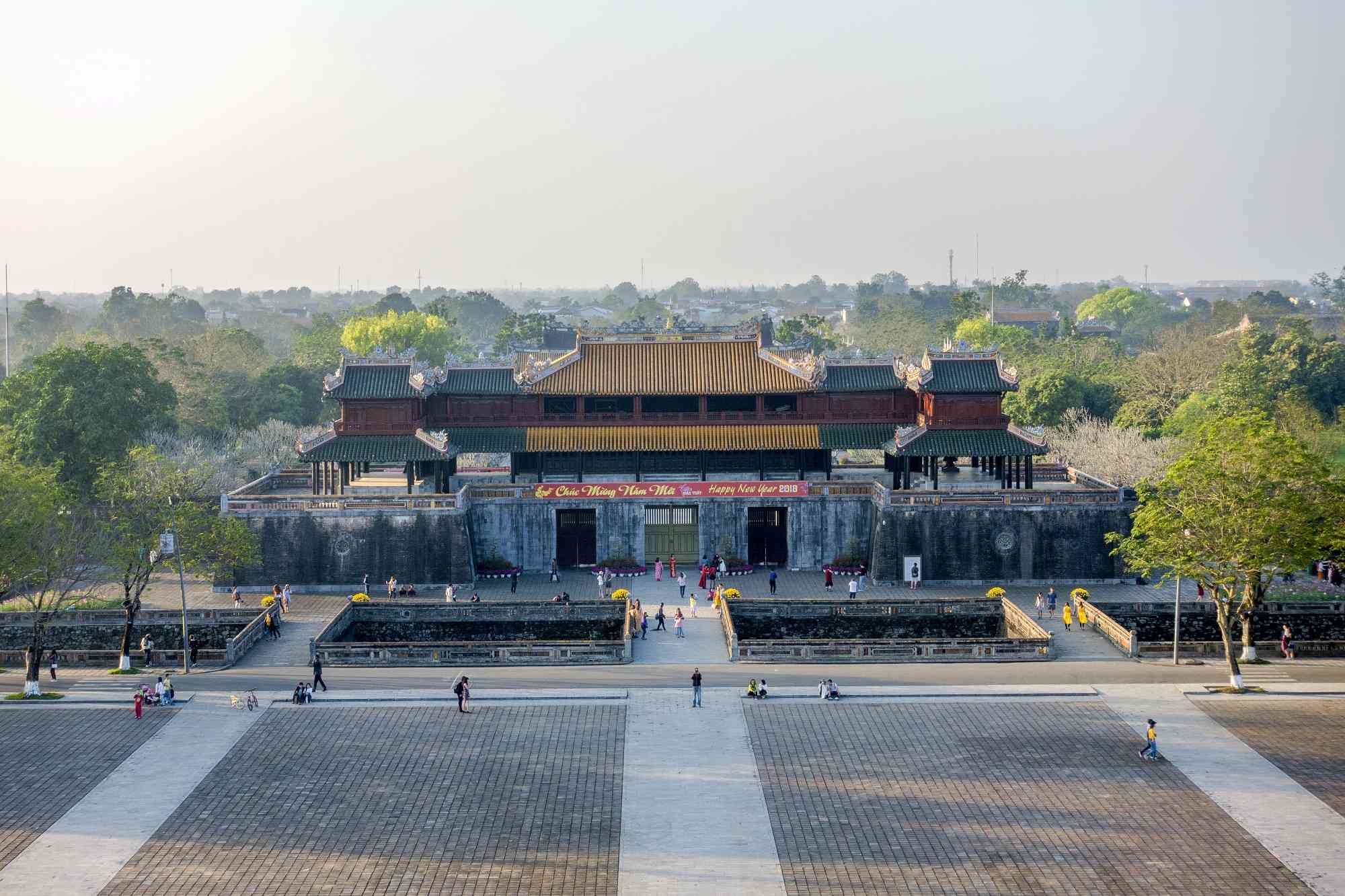 Cố đ&ocirc; Huế