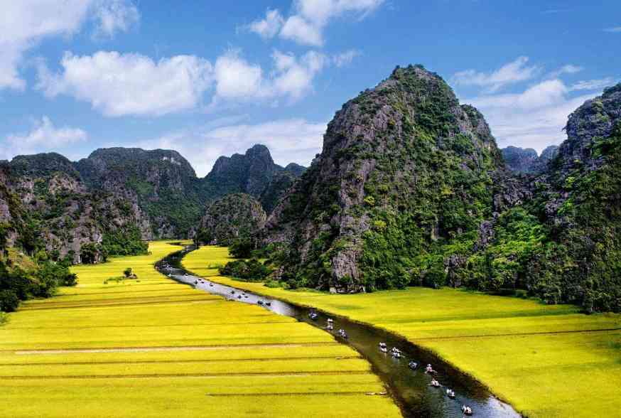 Đầm V&acirc;n Long
