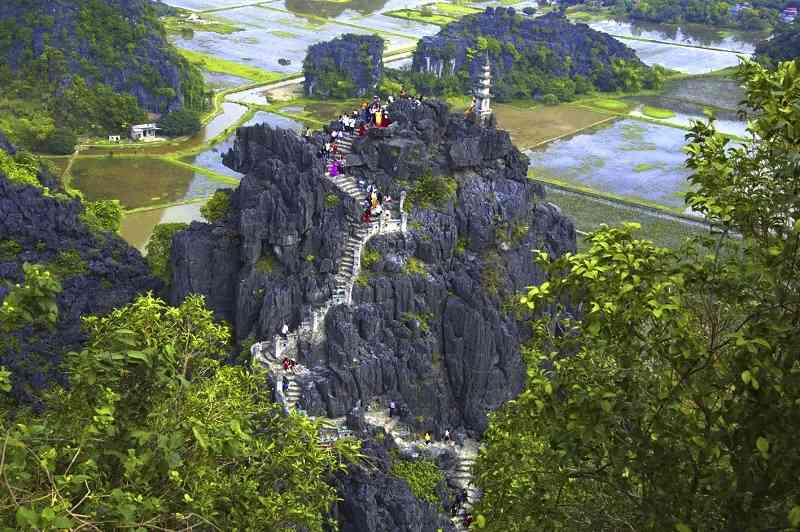 Hang Múa Ninh Bình