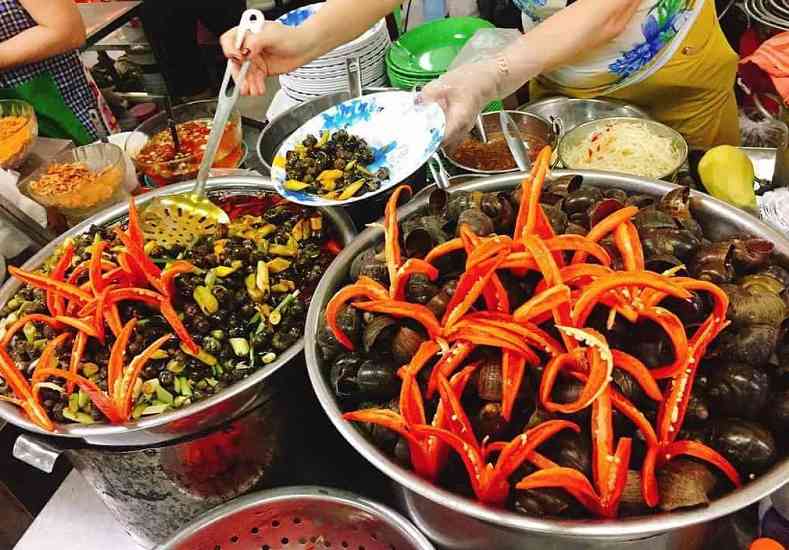 Ăn gì ở Chợ Cồn Đà Nẵng