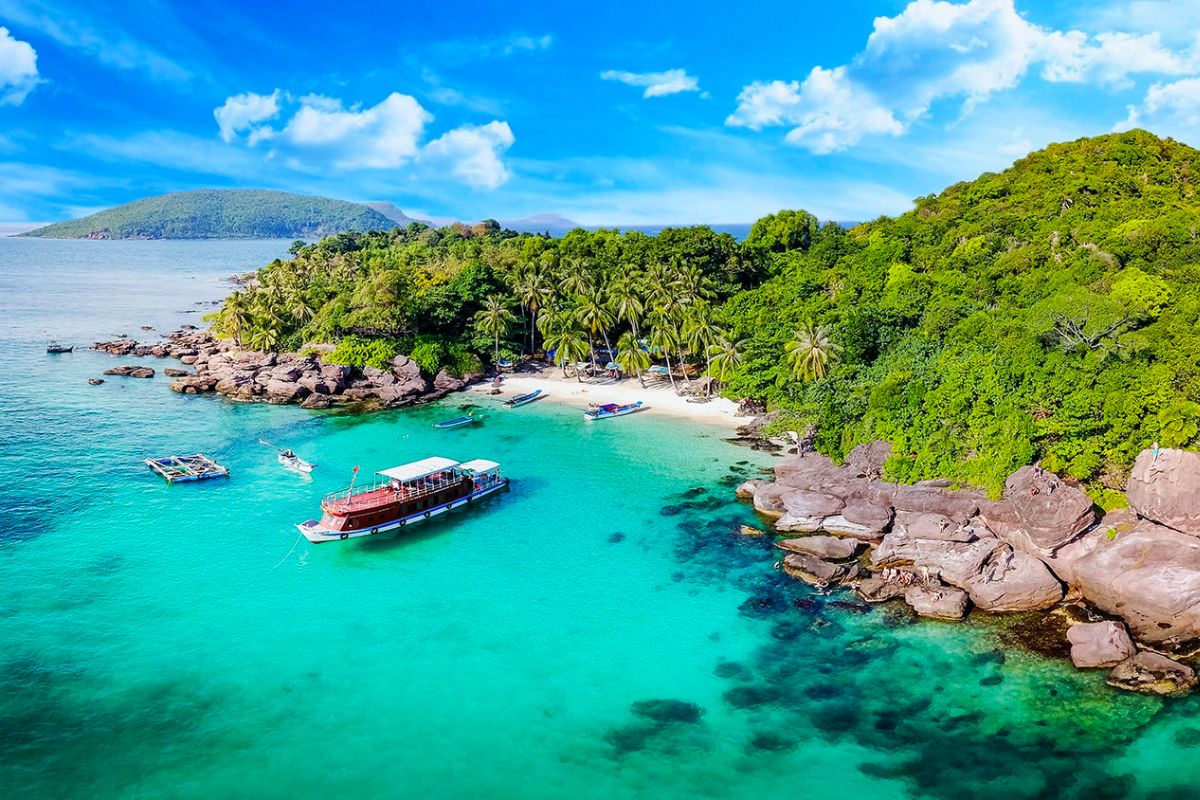 tháng 4 nên đi du lịch ở đâu
