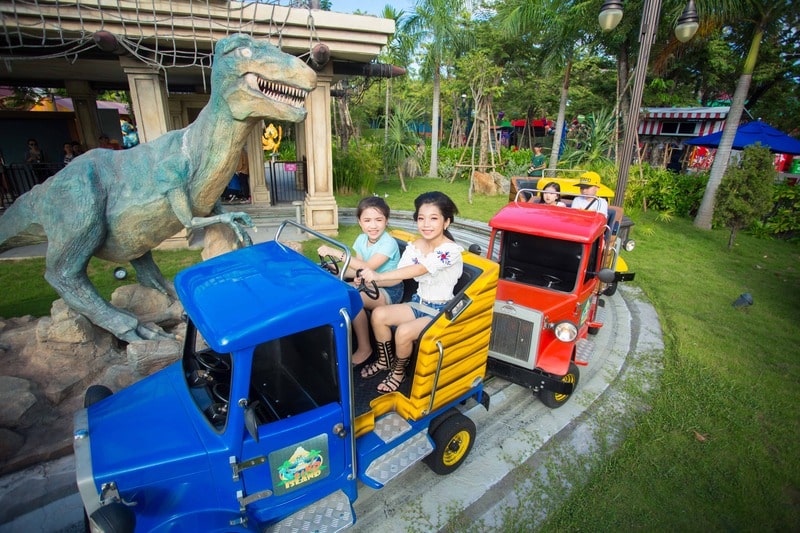 công viên châu á đà nẵng có gì