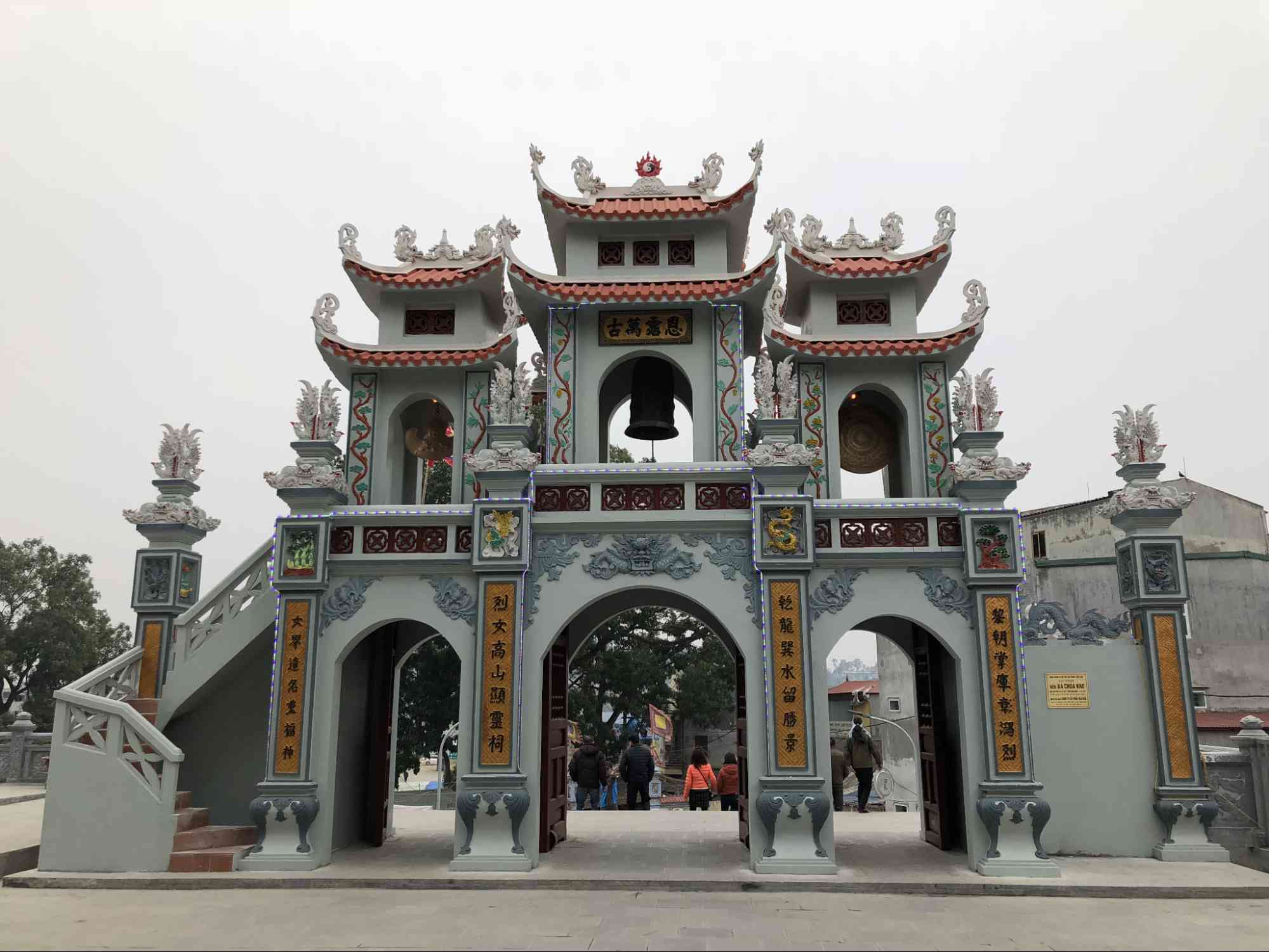 Tết nên đi chùa nào