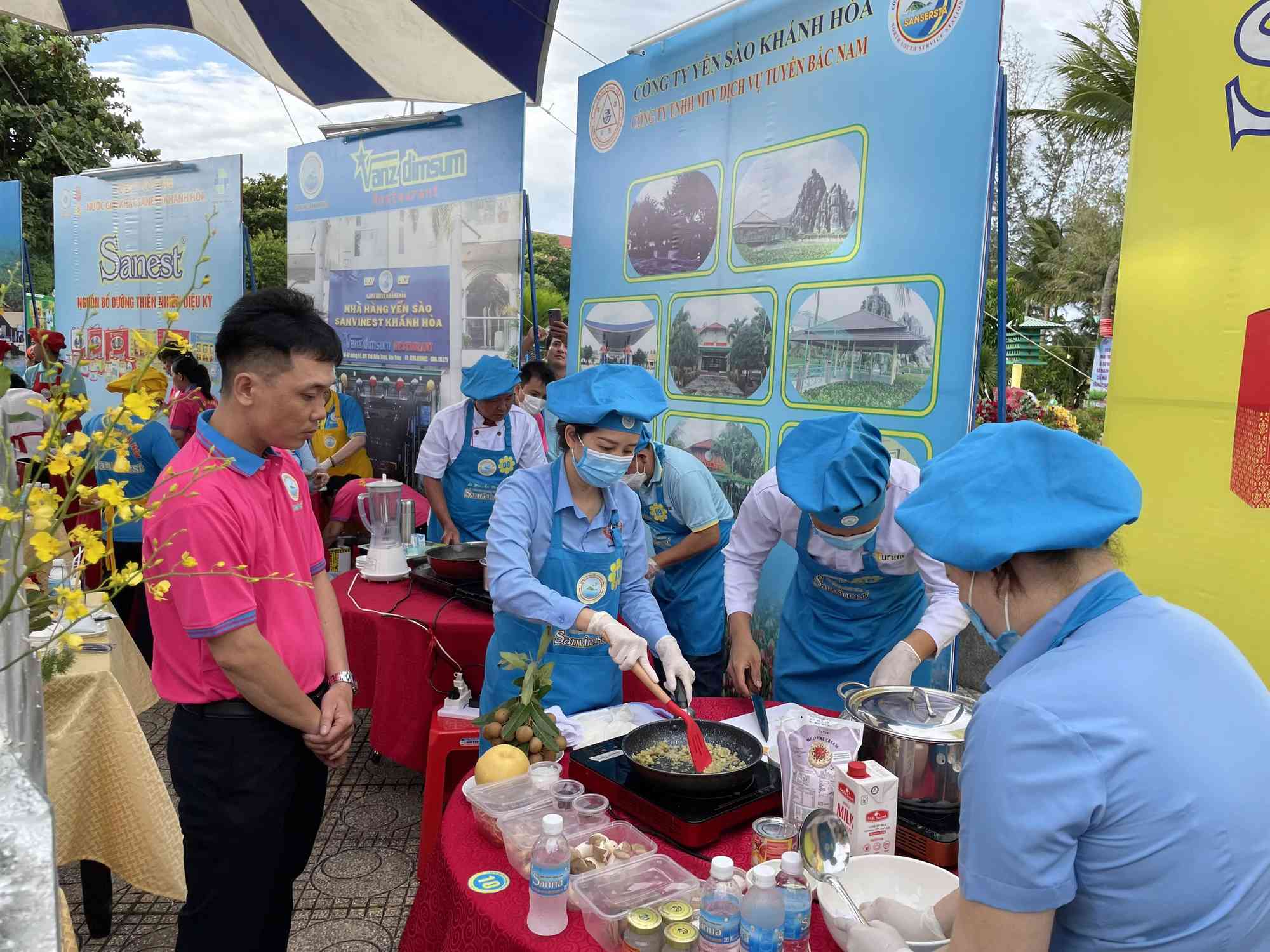 Lễ hội Yến S&agrave;o