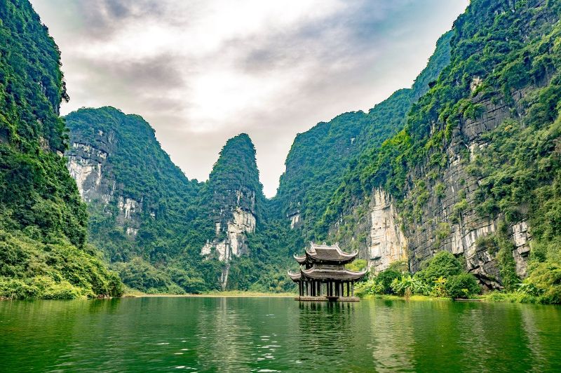 Tr&agrave;ng An tuyến 3