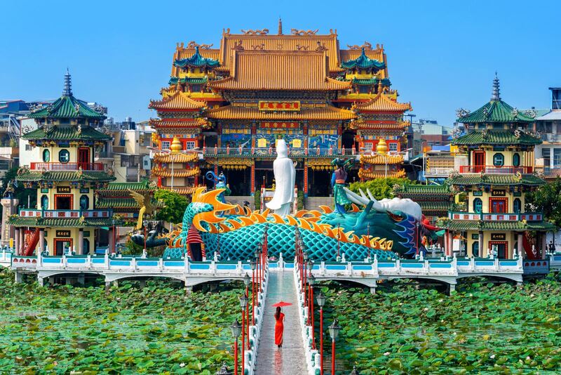 tet nen di du lich nuoc ngoai o dau