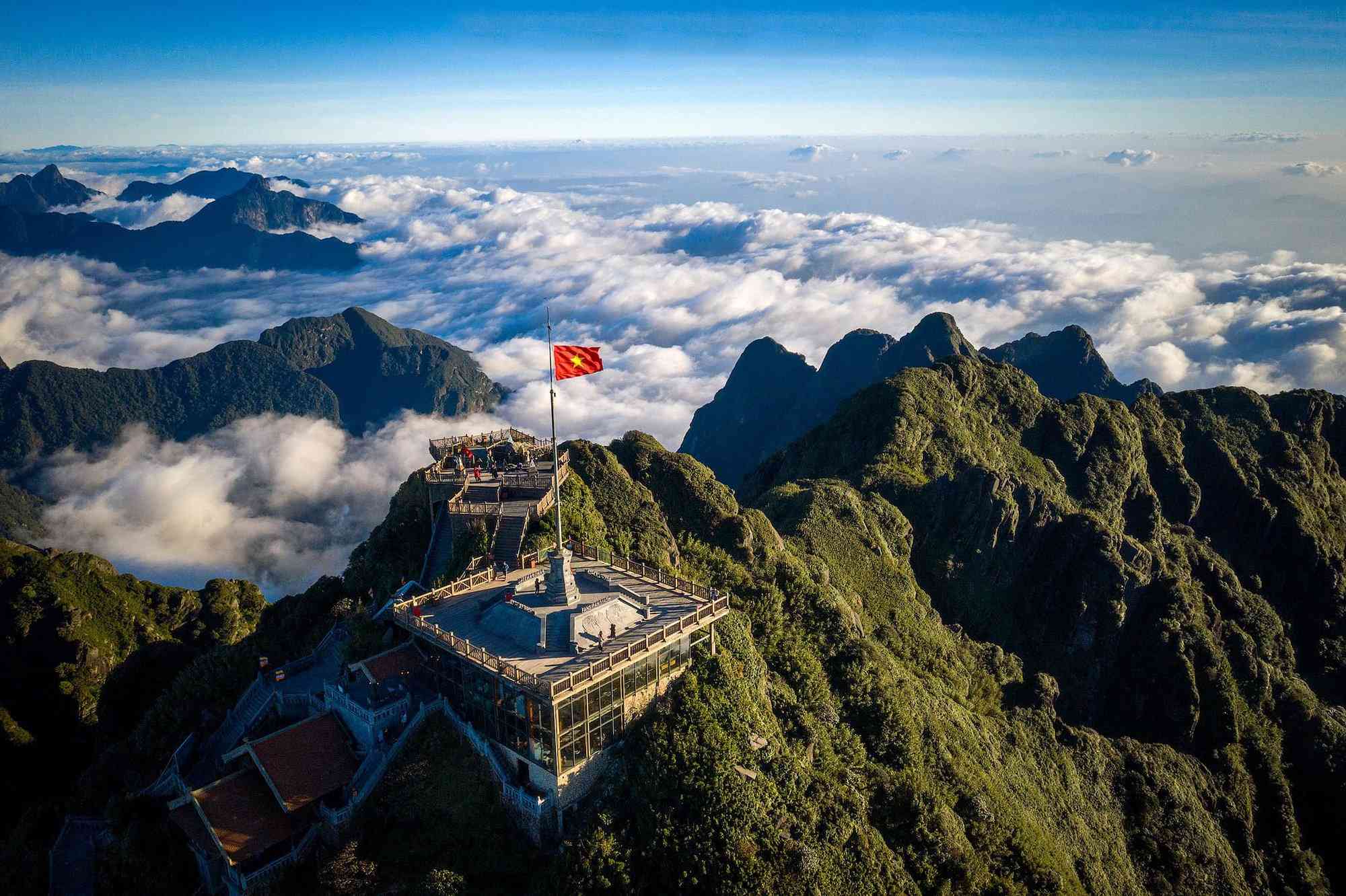 Đi Fansipan mất bao lâu