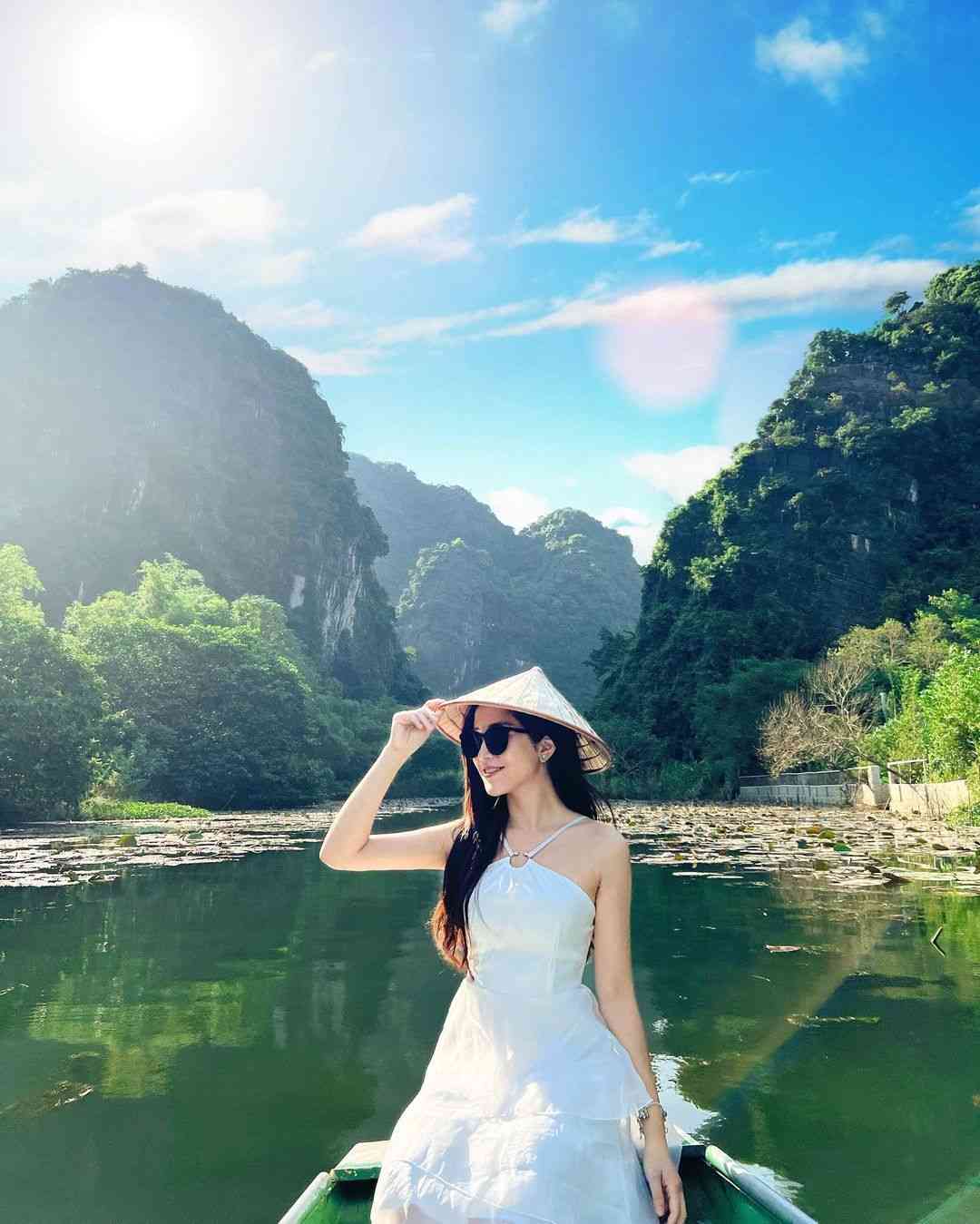 Gi&aacute; v&eacute; Thung Nắng Ninh B&igrave;nh
