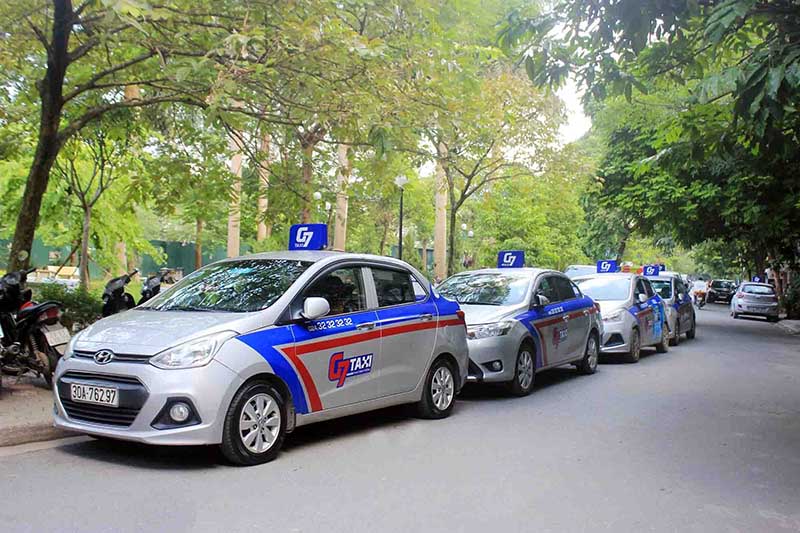 các hãng taxi đi sân bay Nội Bài