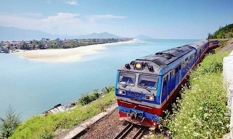 du lịch bằng t&agrave;u hỏa