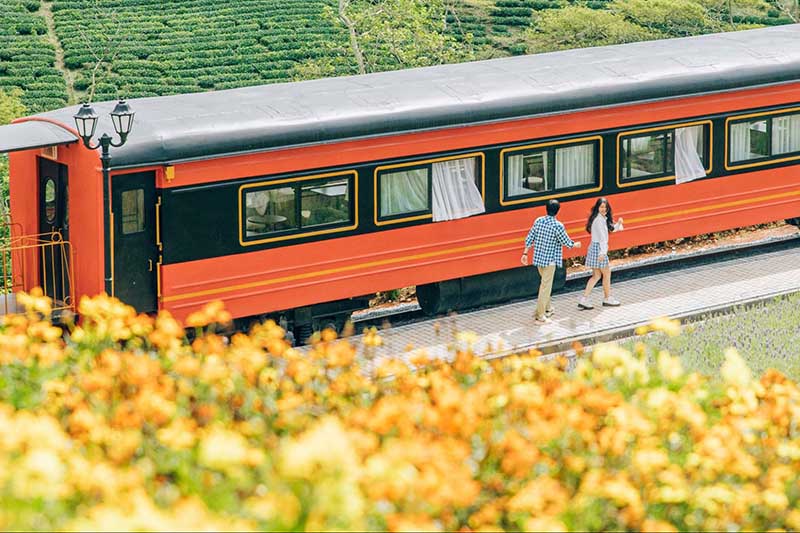 du lịch bằng t&agrave;u hỏa