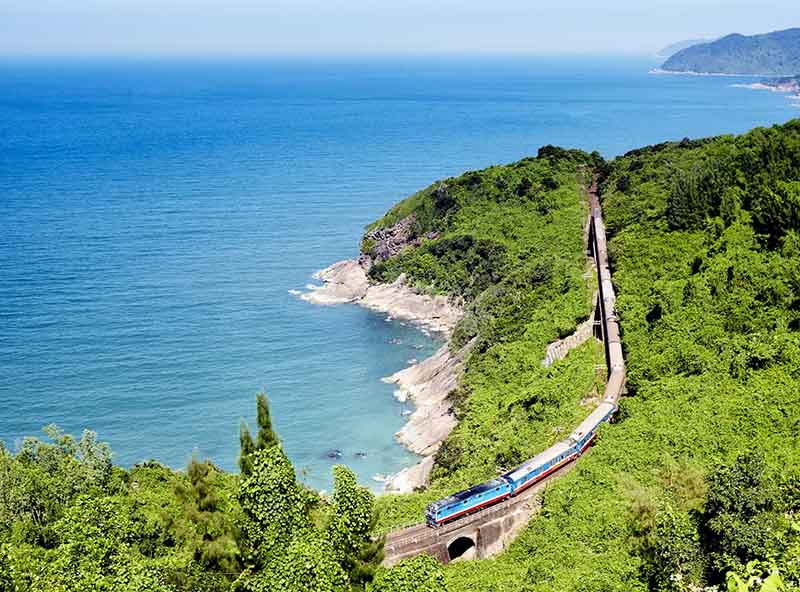 du lịch bằng t&agrave;u hỏa