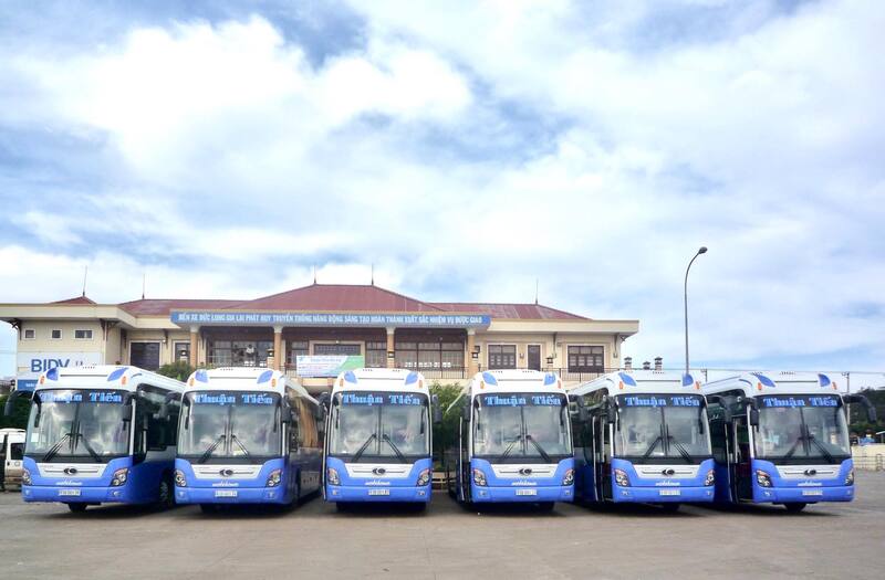 đặt v&eacute; xe Thuận Tiến