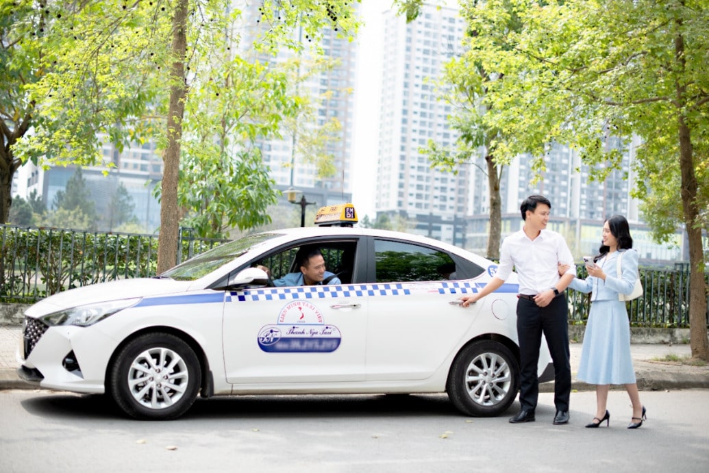 đặt taxi Thanh Nga