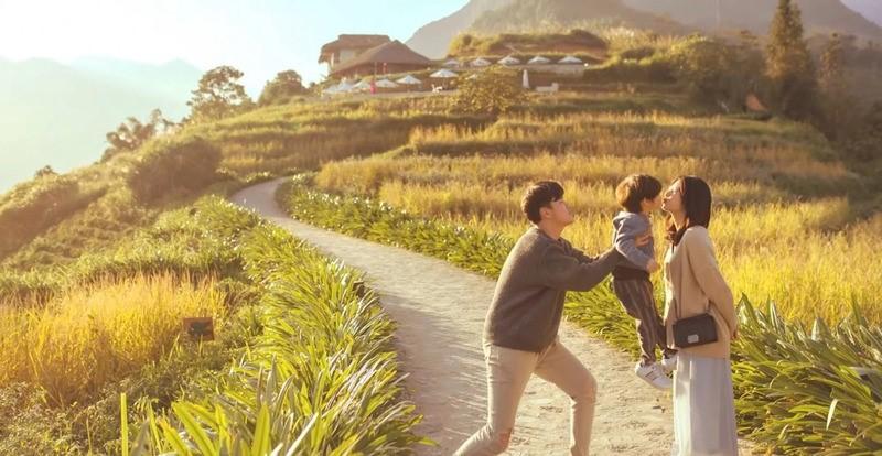 trang phục đi Sapa m&ugrave;a h&egrave;