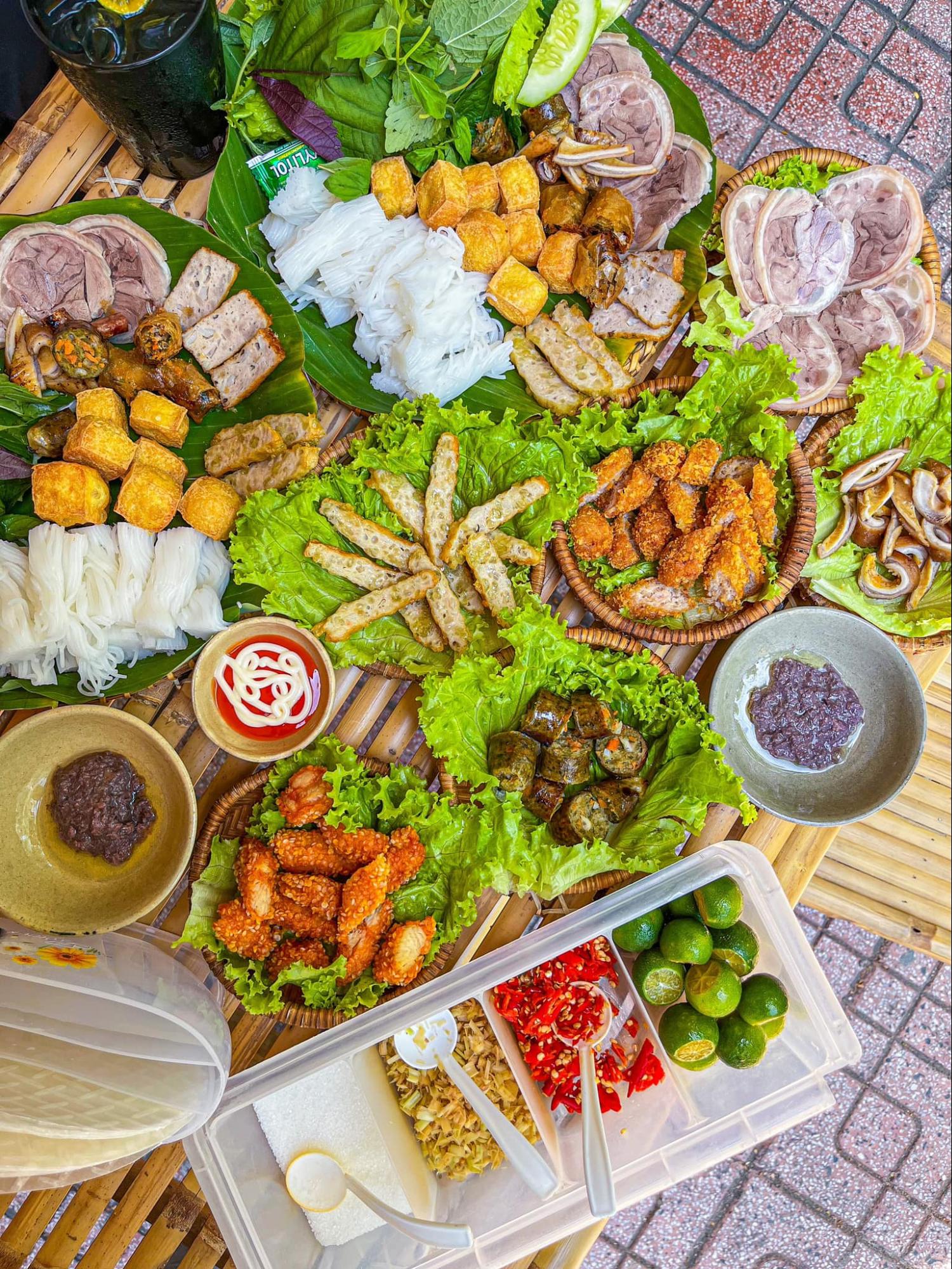 Ăn vặt ở Nha Trang