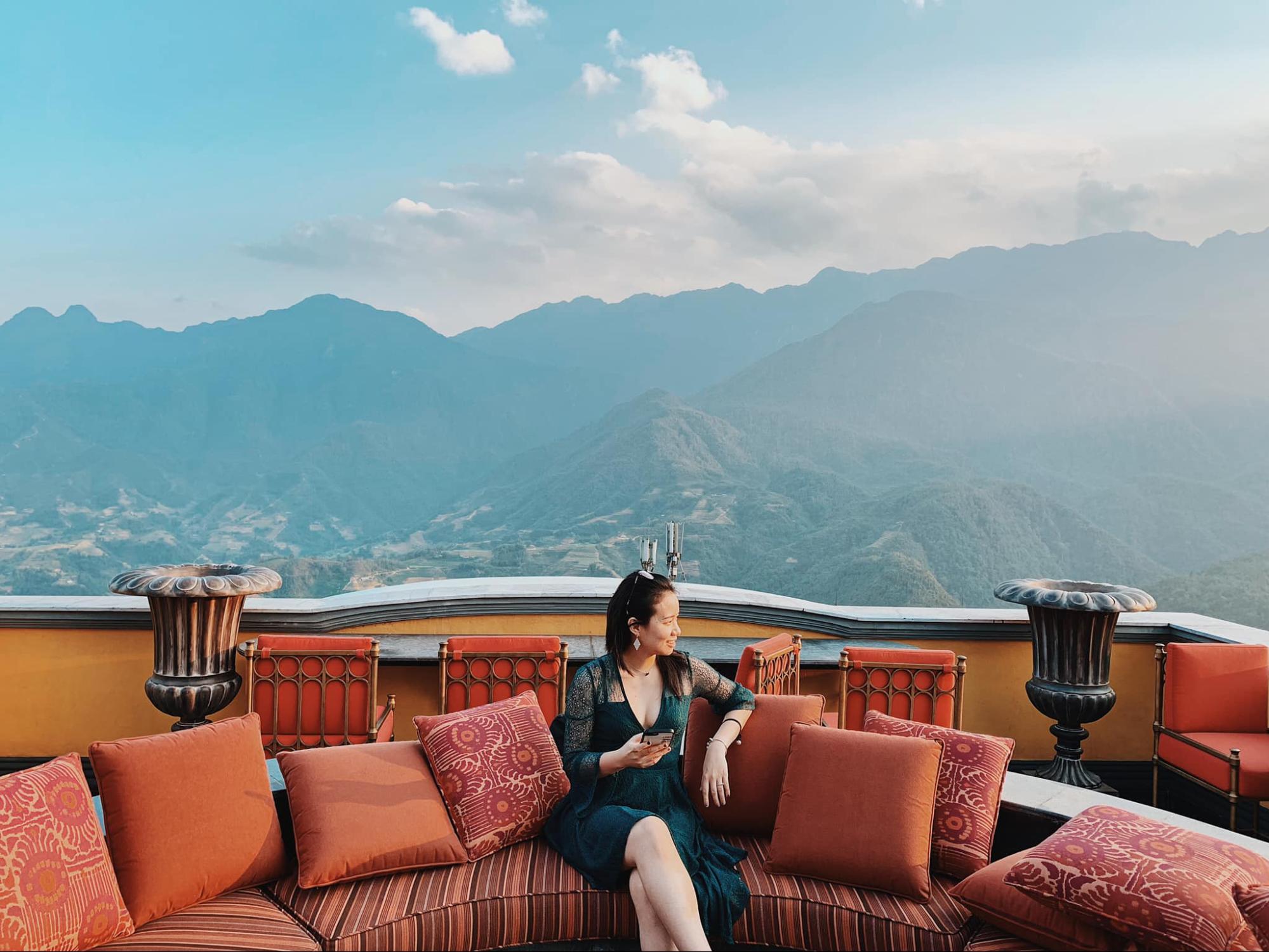 qu&aacute;n cafe ở Sapa