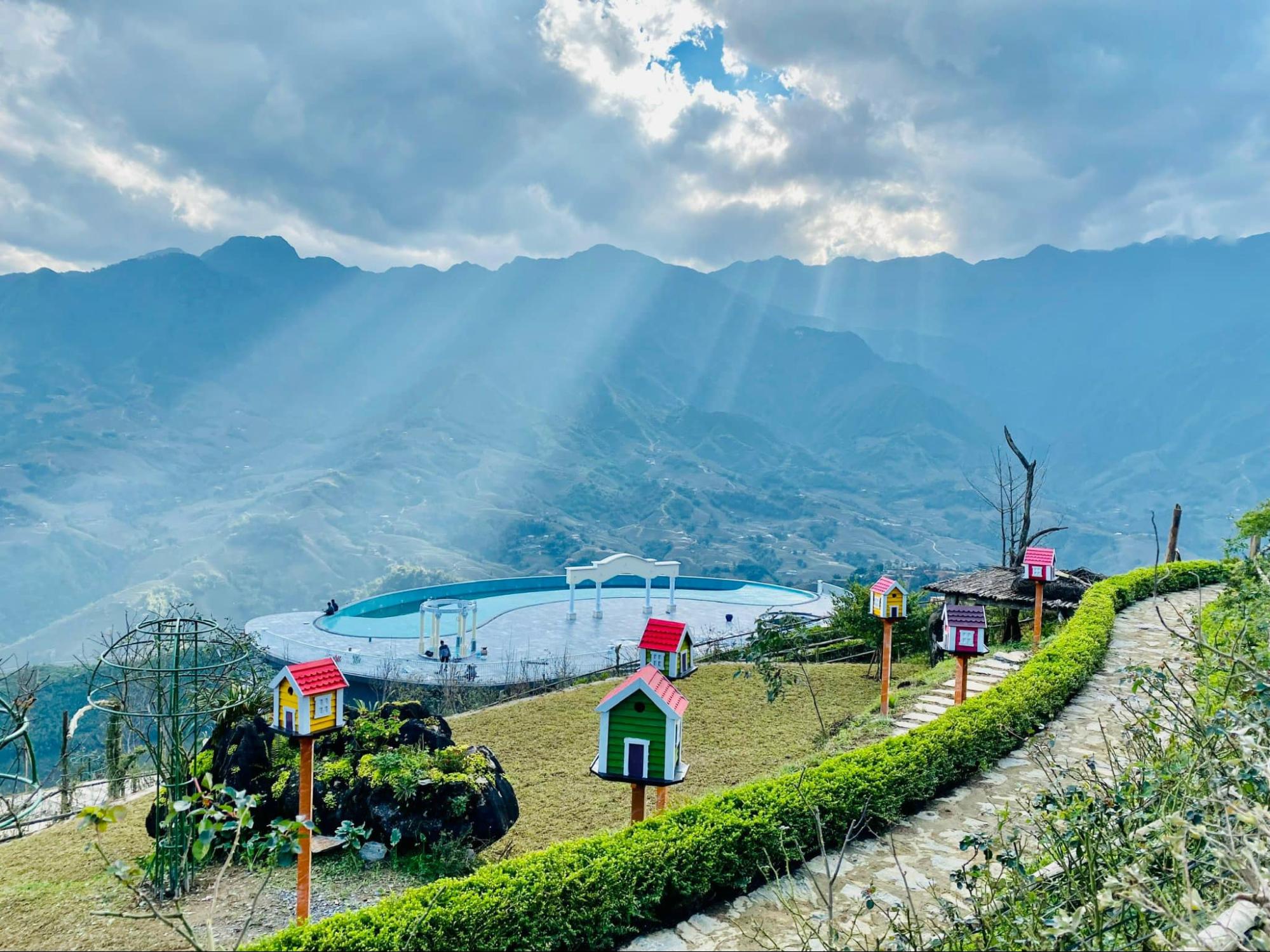 qu&aacute;n cafe ở Sapa