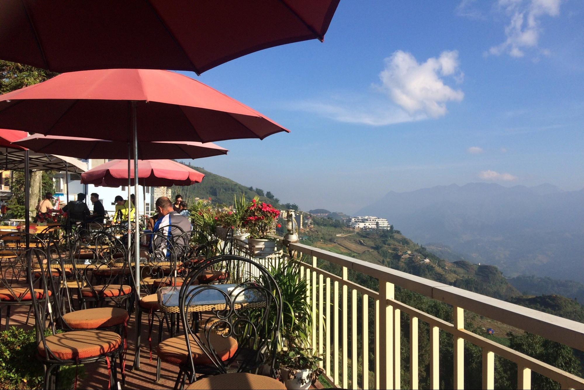 qu&aacute;n cafe tại Sapa