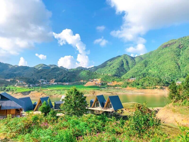 Hồ S&eacute;o M&yacute; Tỷ tại Sapa