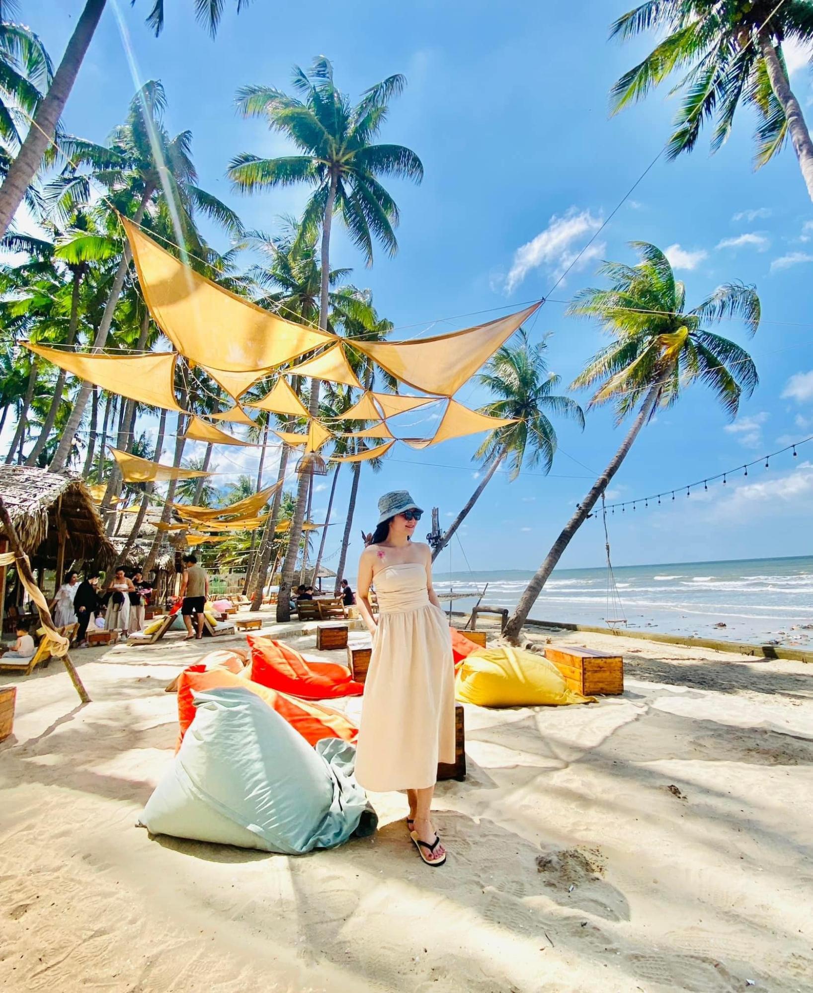 qu&aacute;n cafe đẹp ở Mũi N&eacute;