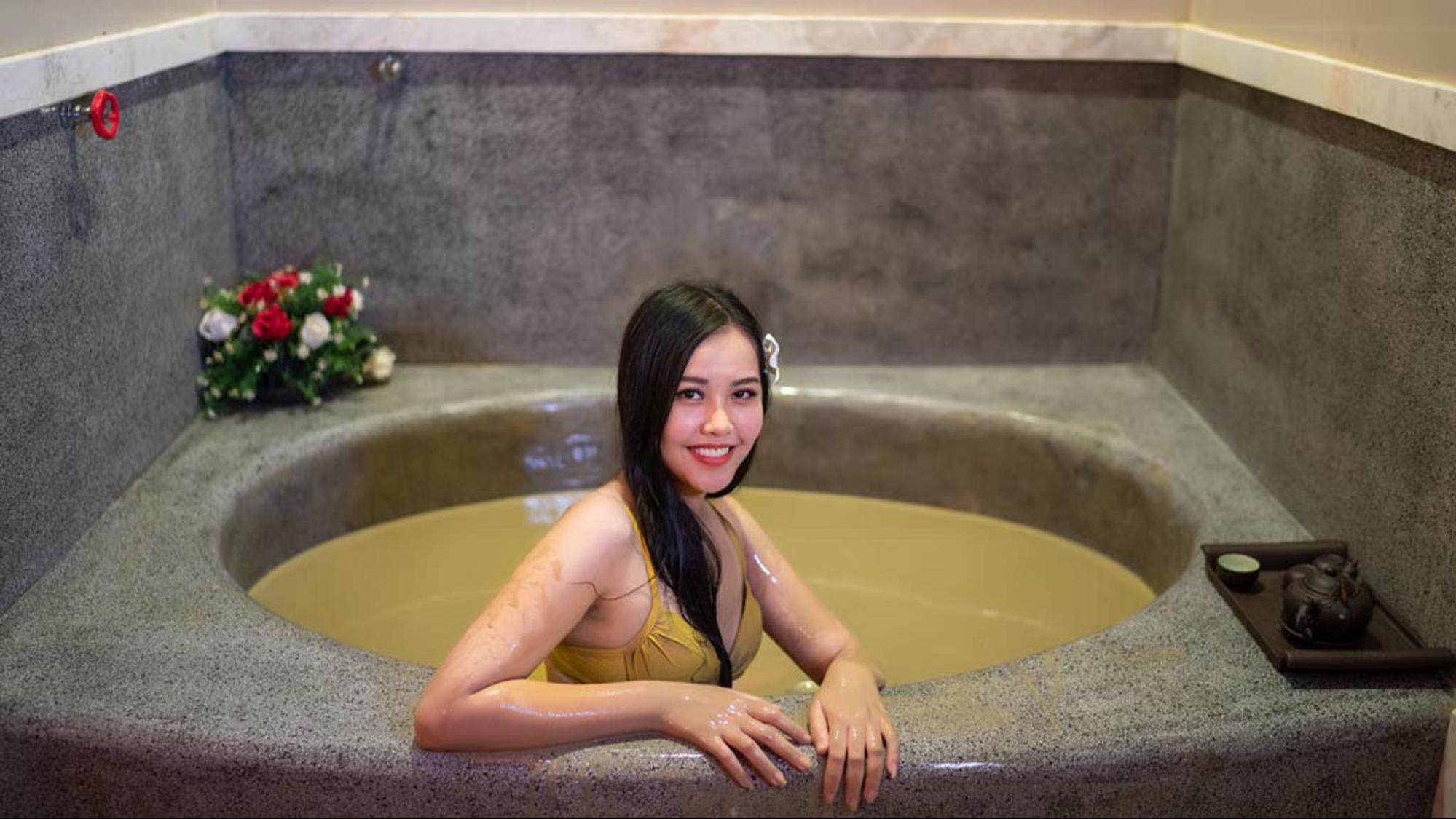 Kinh nghiệm tắm b&ugrave;n Nha Trang