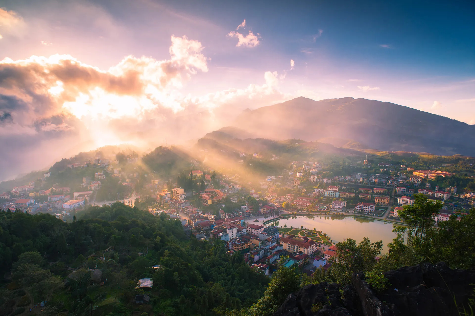 chi ph&iacute; đi Sapa