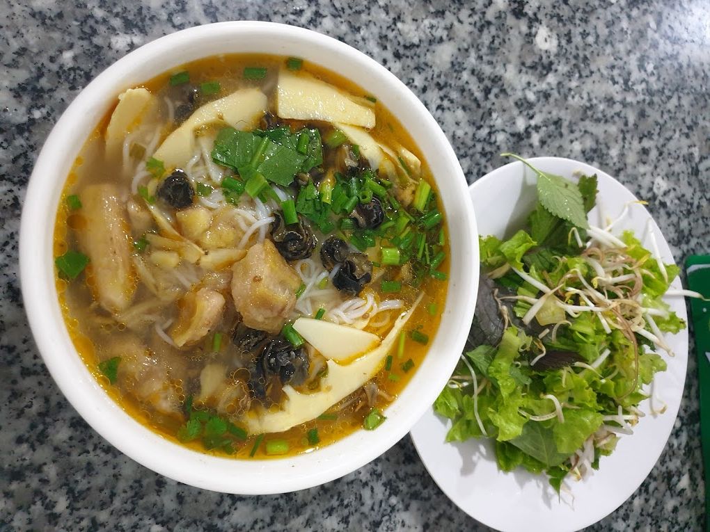 qu&aacute;n ăn s&aacute;ng ngon ở Nha Trang