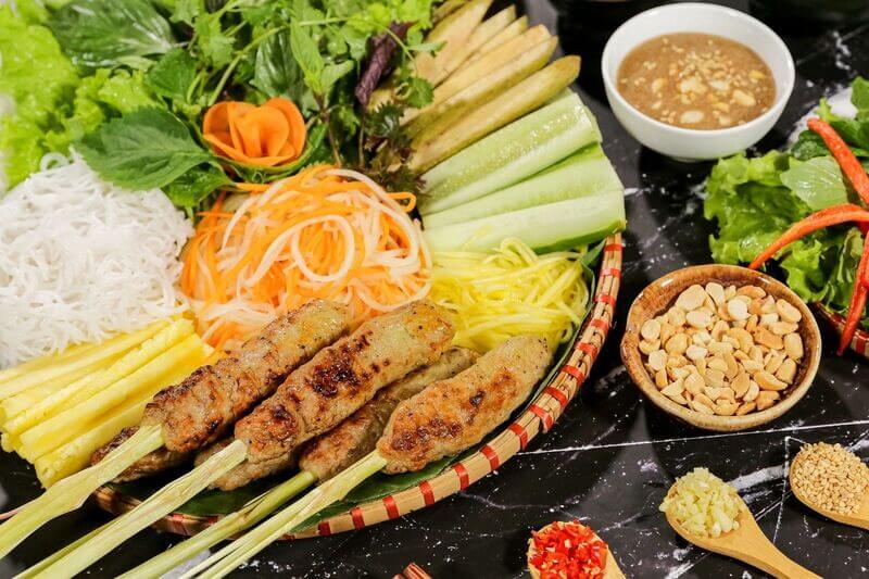 địa điểm ăn uống Nha Trang