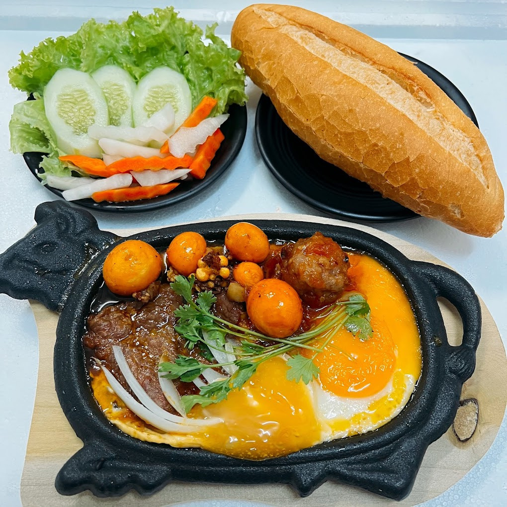 ăn s&aacute;ng tại Nha Trang 