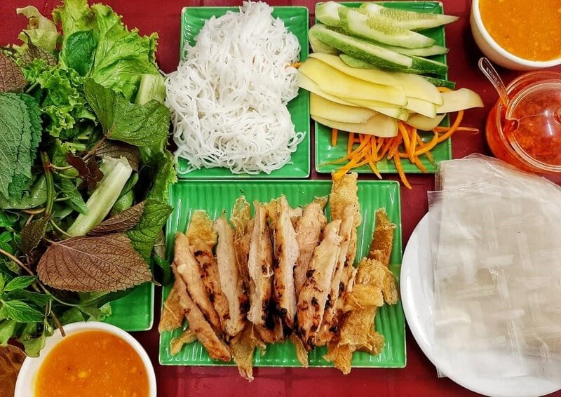 địa điểm ăn uống Nha Trang
