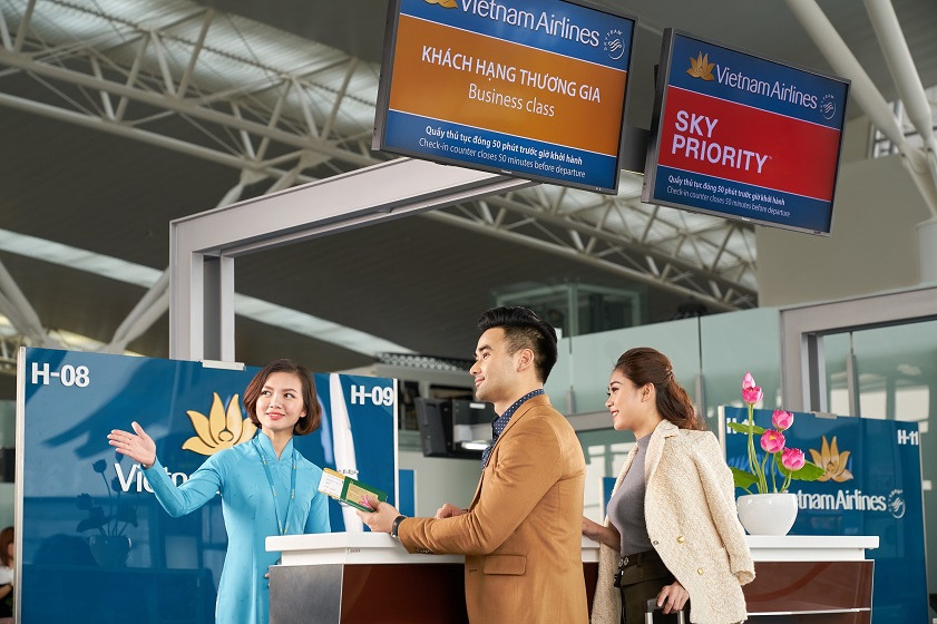 Lần đầu đi m&aacute;y bay quốc tế