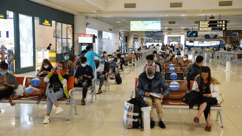 lần đầu đi m&aacute;y bay quốc tế
