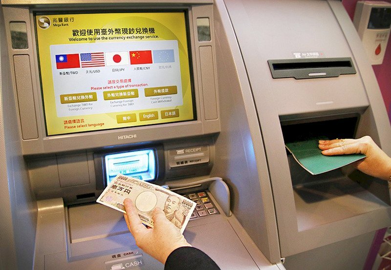 thủ tục xuất nhập cảnh tại s&acirc;n bay Đ&agrave;o Vi&ecirc;n