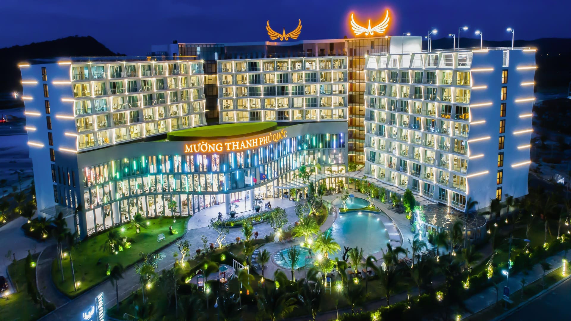 kh&aacute;ch sạn Ph&uacute; Quốc