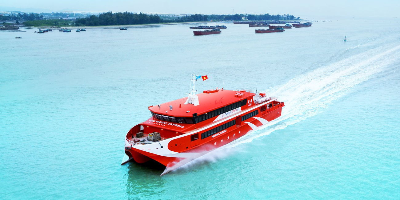đặt v&eacute; t&agrave;u Ph&uacute; Quốc Express