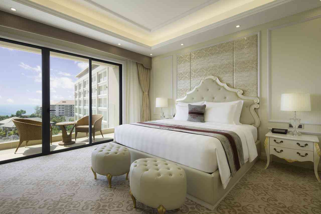 kh&aacute;ch sạn ph&uacute; quốc sang trọng 5 sao