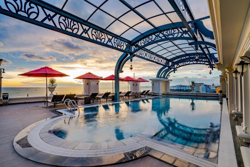 khách sạn phú quốc gần sân bay