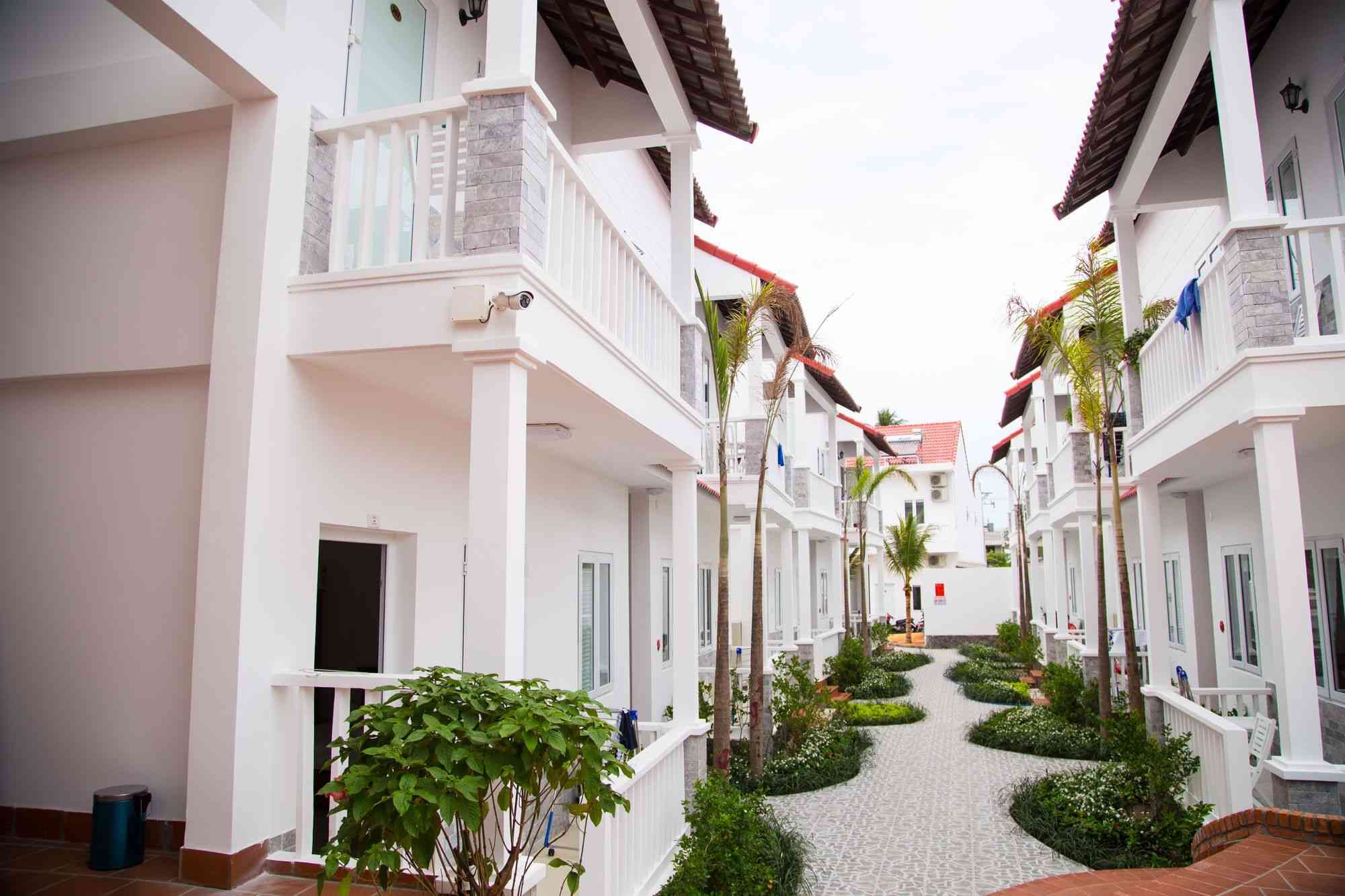 c&aacute;c kh&aacute;ch sạn gần biển ở phan thiết