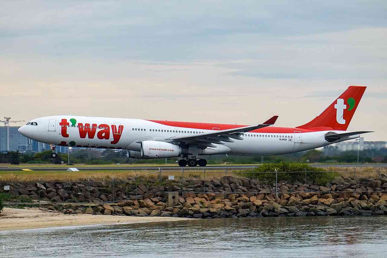 m&aacute;y bay H&agrave;n Quốc