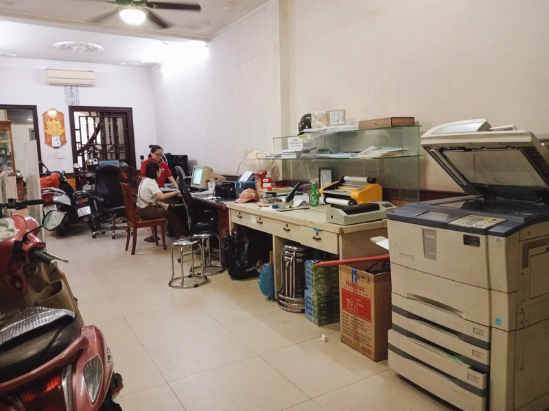Nếu ở gần trường học hoặc cơ quan hành chính, người bán có thể kinh doanh dịch vụ in ấn, photocopy (Nguồn: Internet)