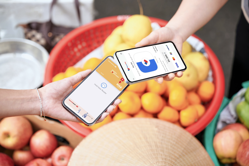 Hộ kinh doanh có thể nhận thanh toán thẻ trực tiếp trên điện thoại thông qua giải pháp PhonePOS mà không cần đầu tư máy POS truyền thống